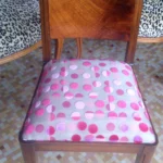 Services Restauration Chaise Art Deco Tissu Pois Roses.webp 150x150