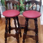 Services Restauration Tabouret De Bar Rouge Vichy.webp 150x150